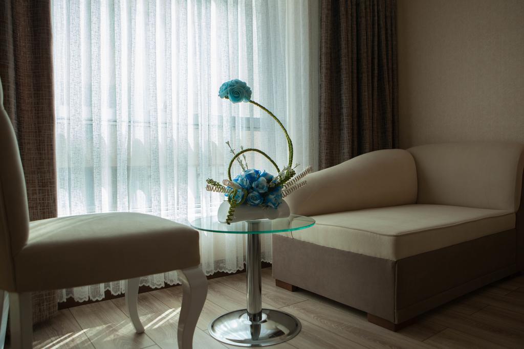 Mitannia Regency Hotel Ντιγιαρμπακίρ Δωμάτιο φωτογραφία
